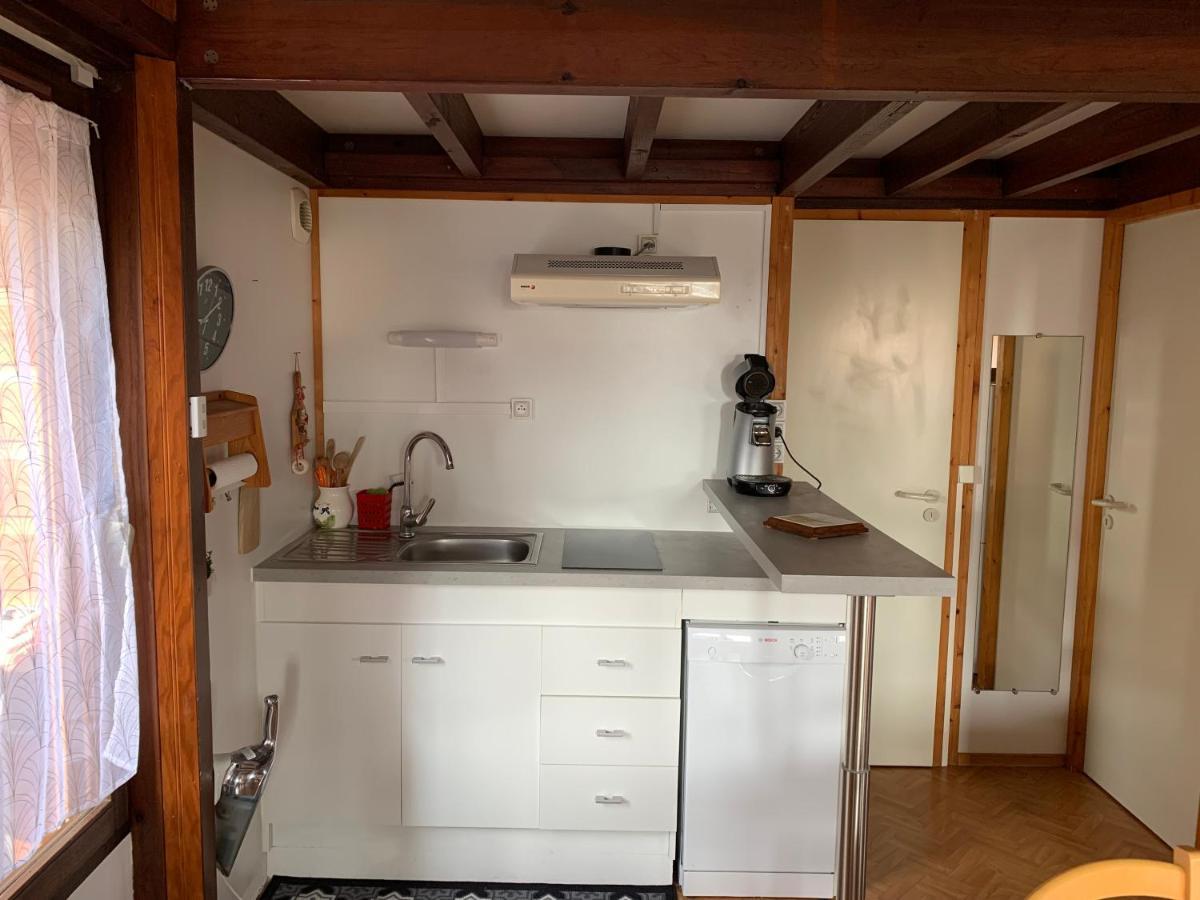 Chaleureux Chalet En Bord De Mer Merville-Franceville-Plage Buitenkant foto